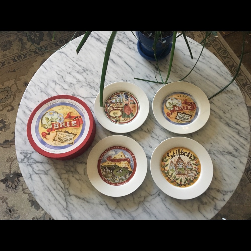 New w/ box 4 Restoration Hardware cheese plates